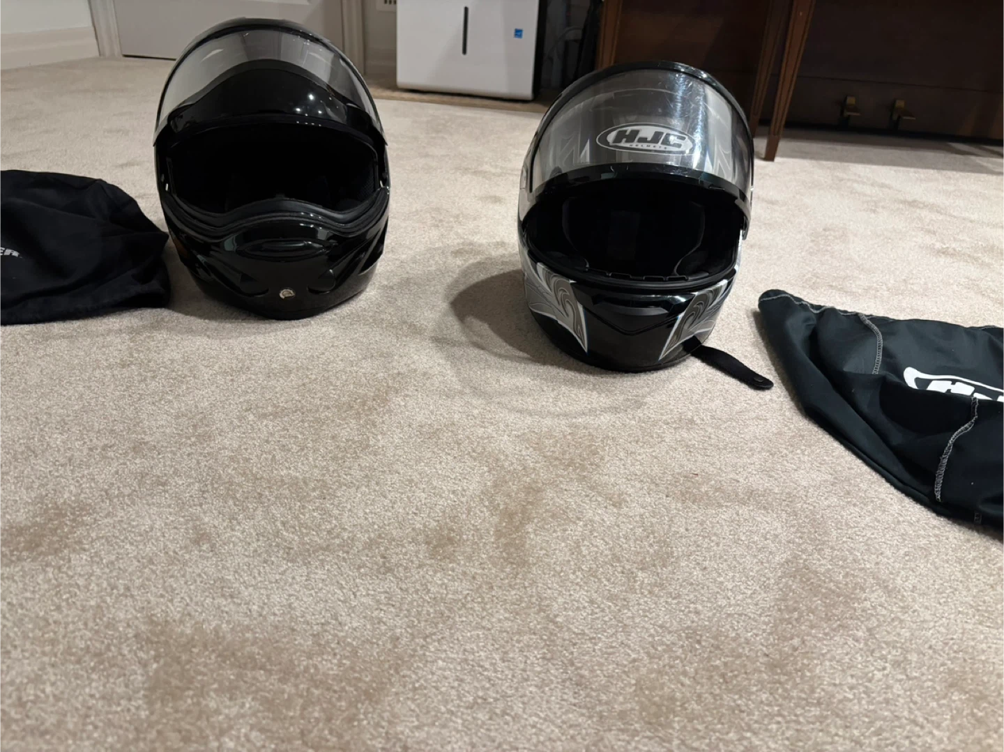 HJC Helmets(M) - Black/ Bombardier module helmet (S) - photo 2