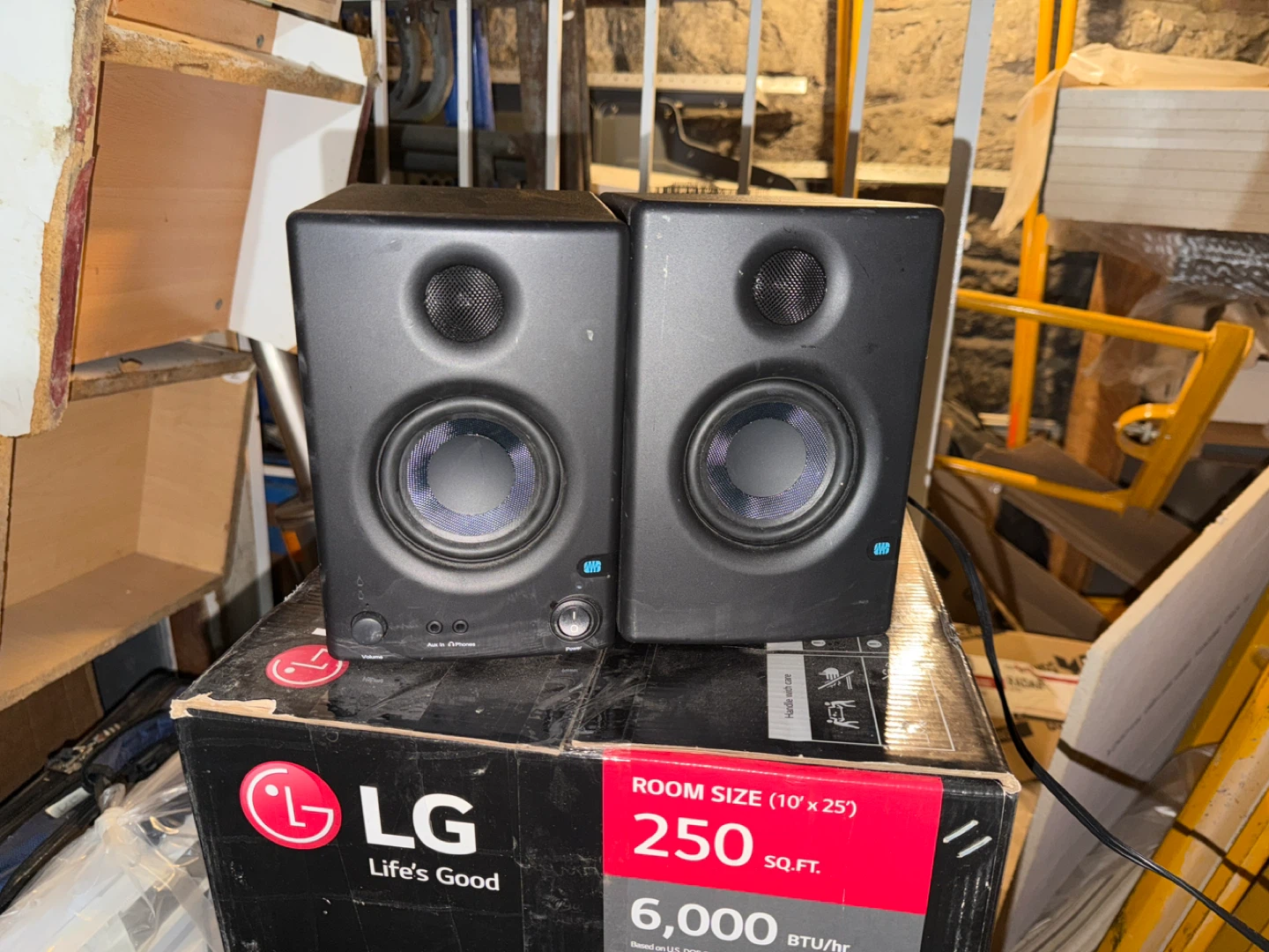 PreSonus Eris E3.5 Studio Monitors - Pair