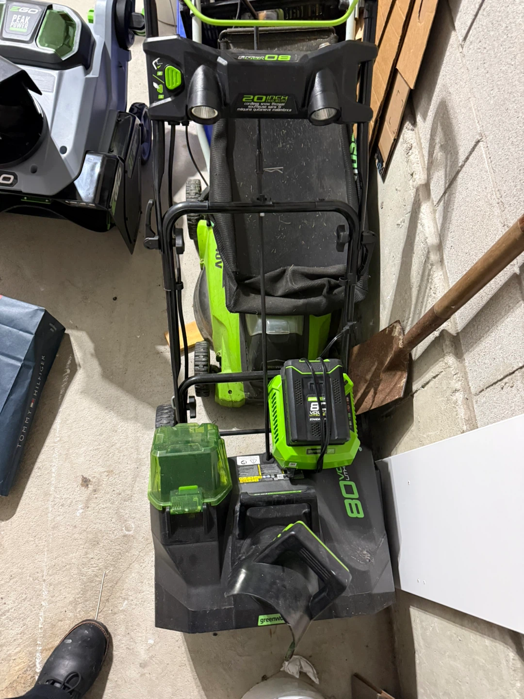 Greenworks Pro 80V 20-Inch Cordless Snow Blower