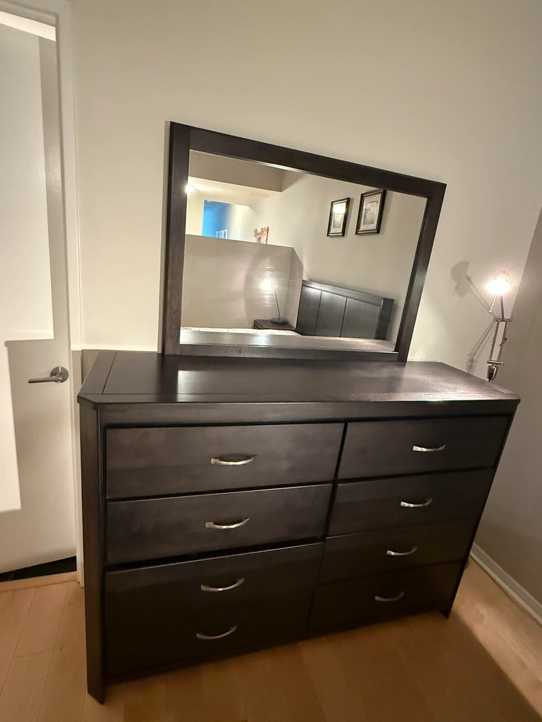 Bedroom Set - Bed, Dresser, Mirror, Nightstand - photo 3