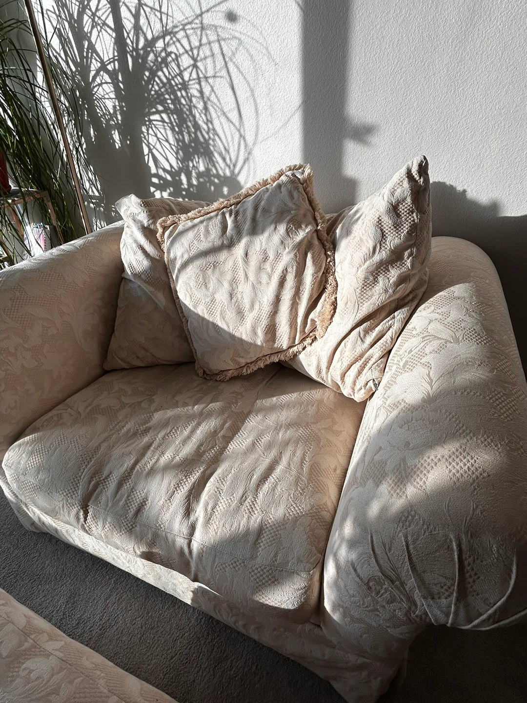 Cream armchair and Ottoman Set - photo 3