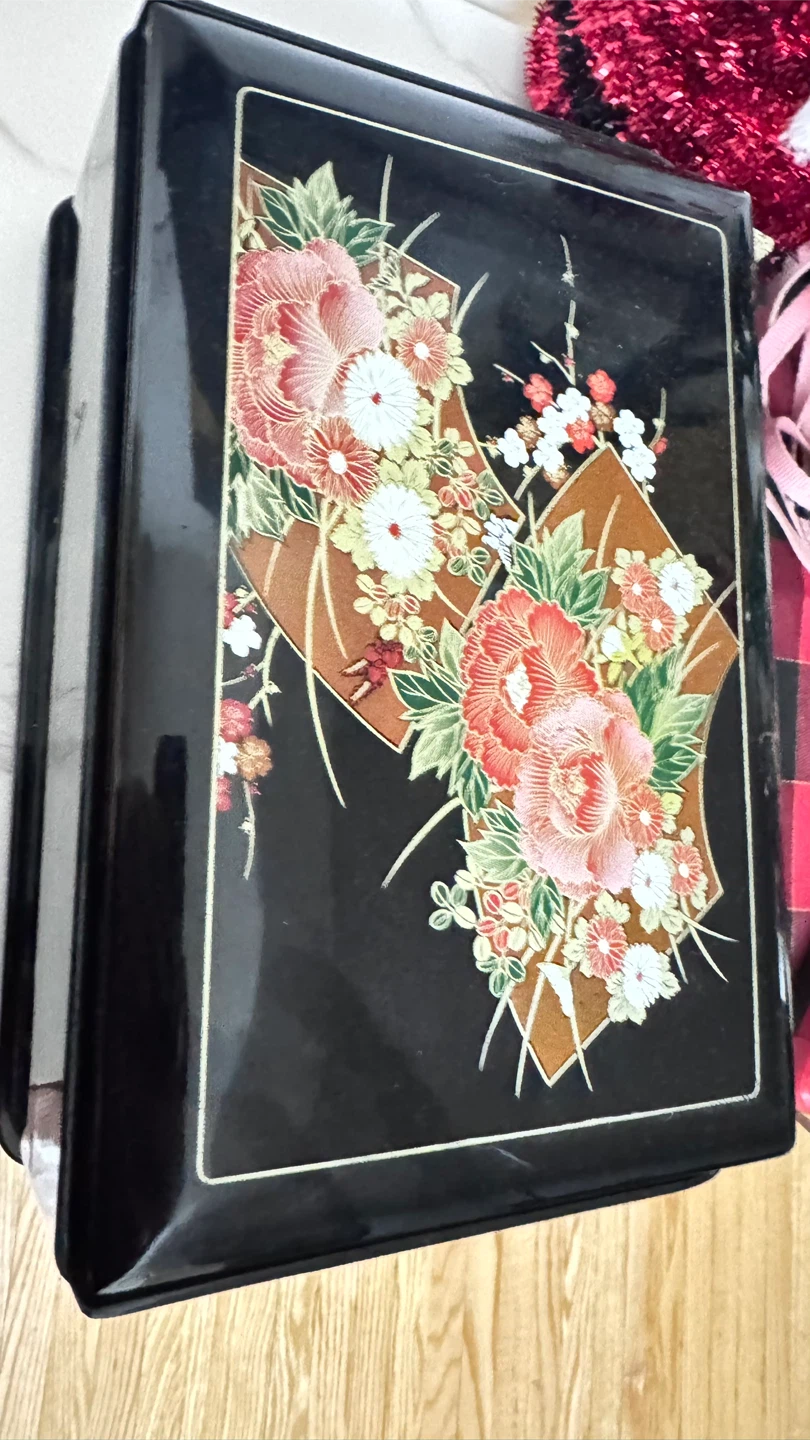 Vintage Black Lacquer Floral Jewelry Box
