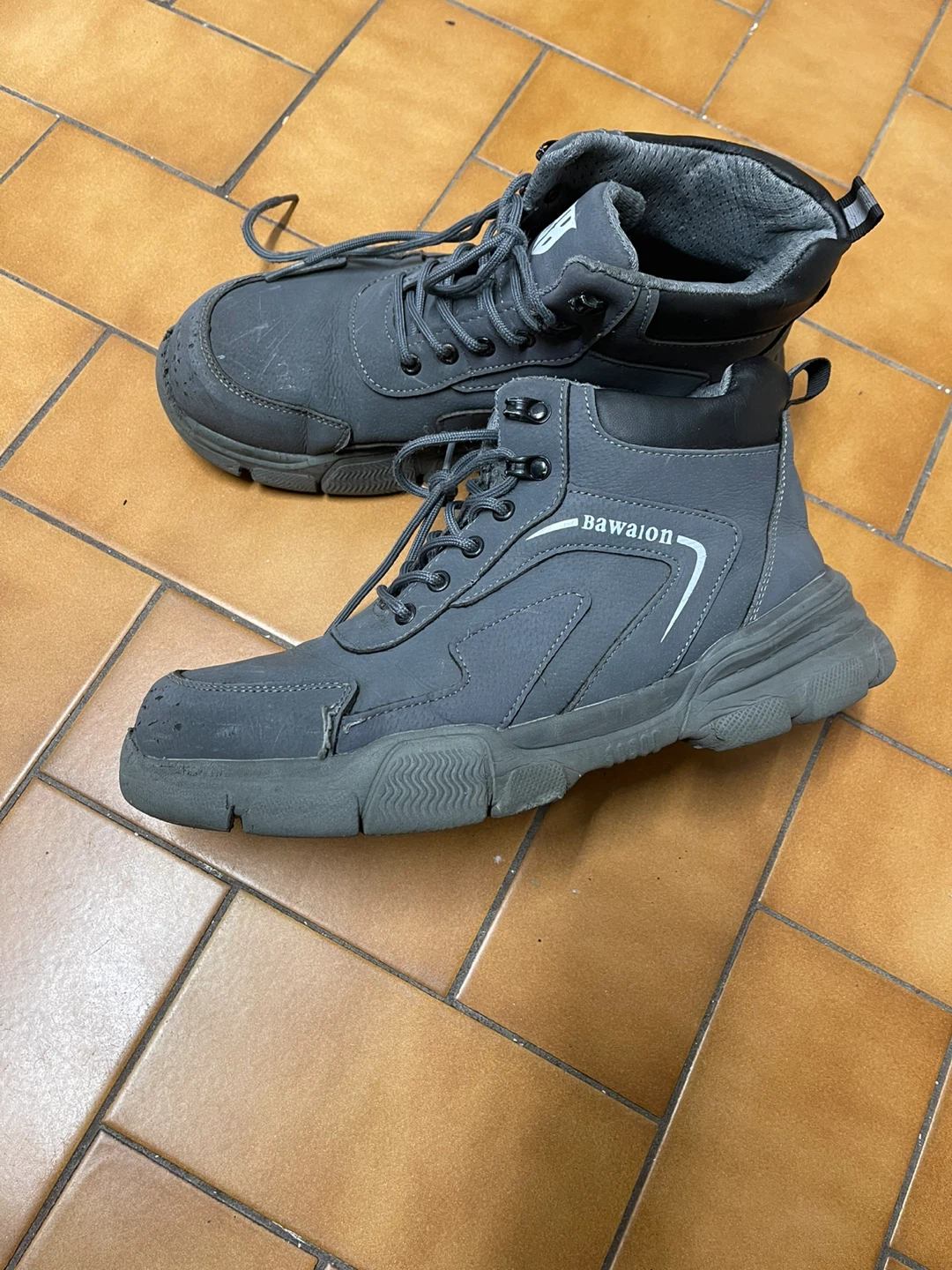 Bawaion Grey Boots - photo 3