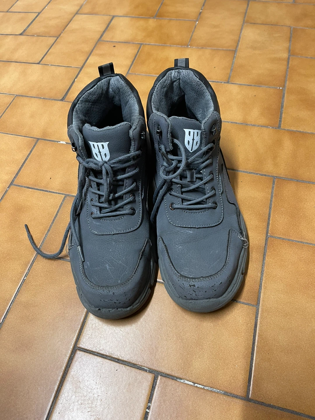 Bawaion Grey Boots - photo 2