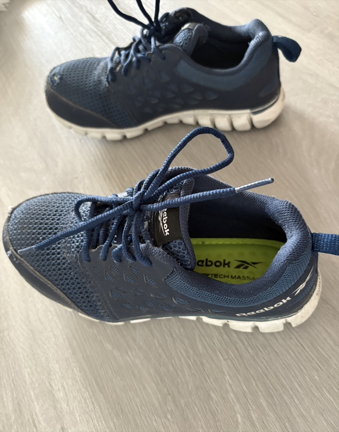 Safety shoes Reebok  - Size 6.5 W - photo 2