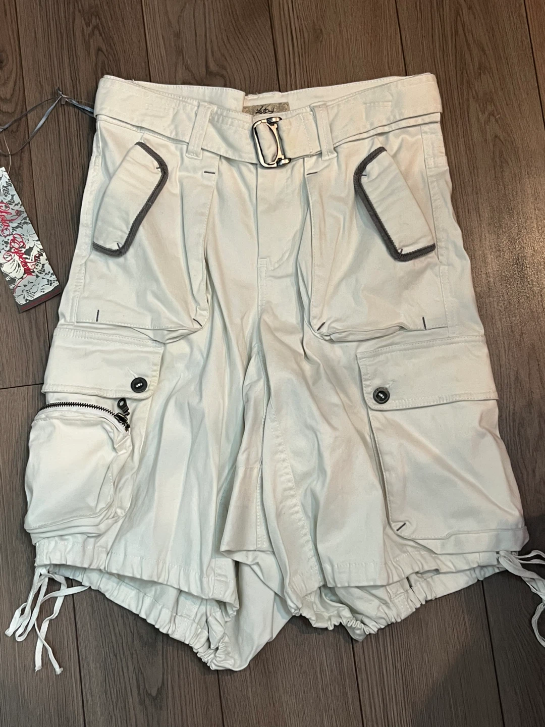 Lola Espeleta Cargo Shorts Off-White Size 36