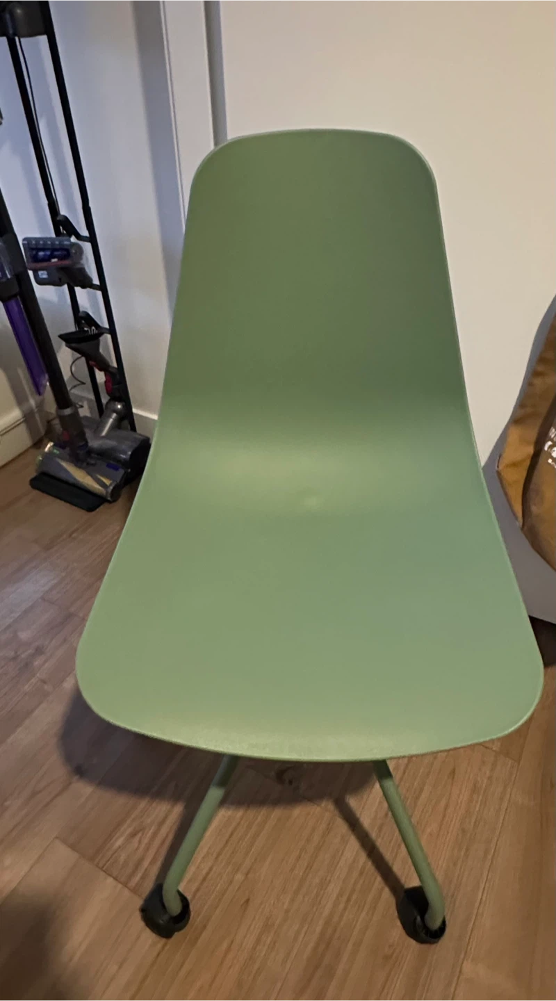 Article Svelti office chair - photo 3