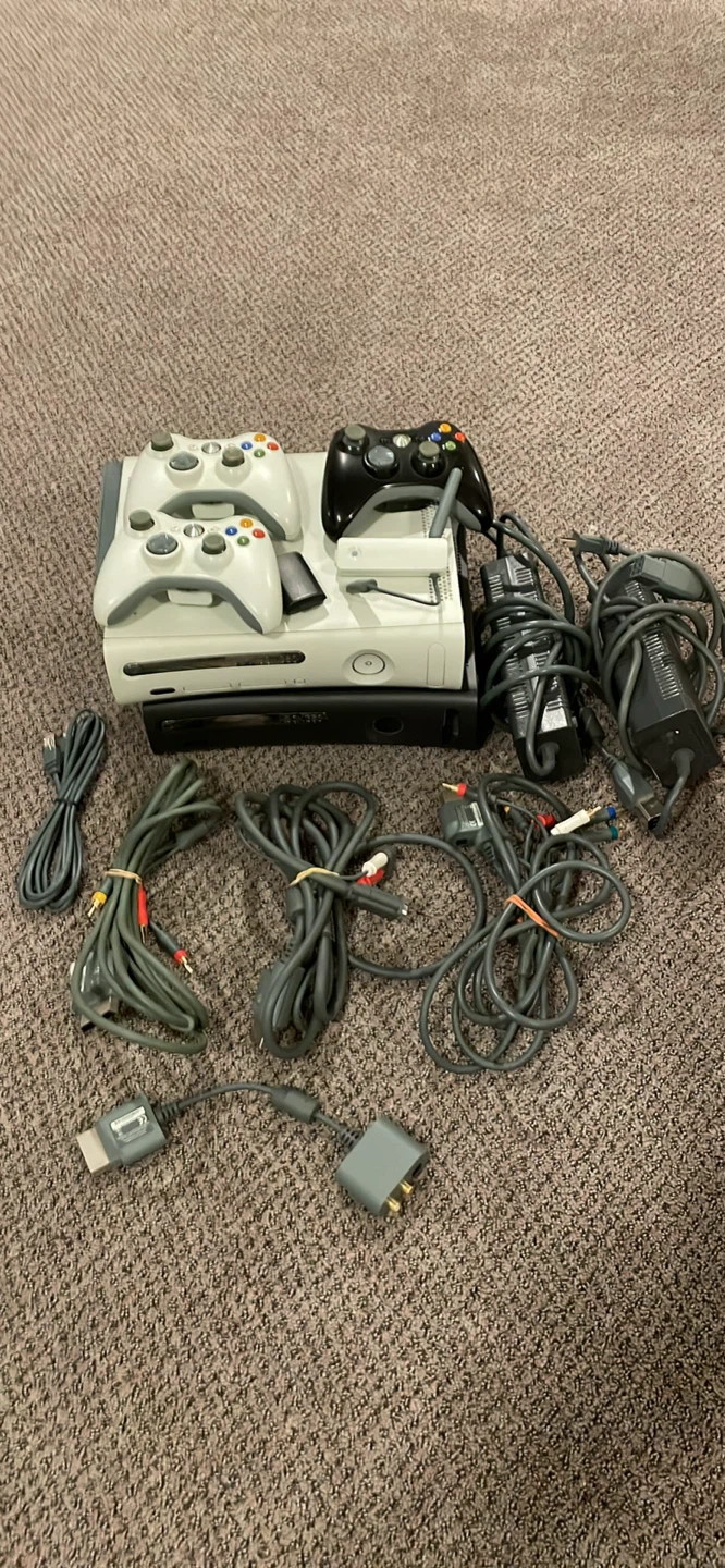 2x Xbox 360 Console (RROD) with 3 Controllers