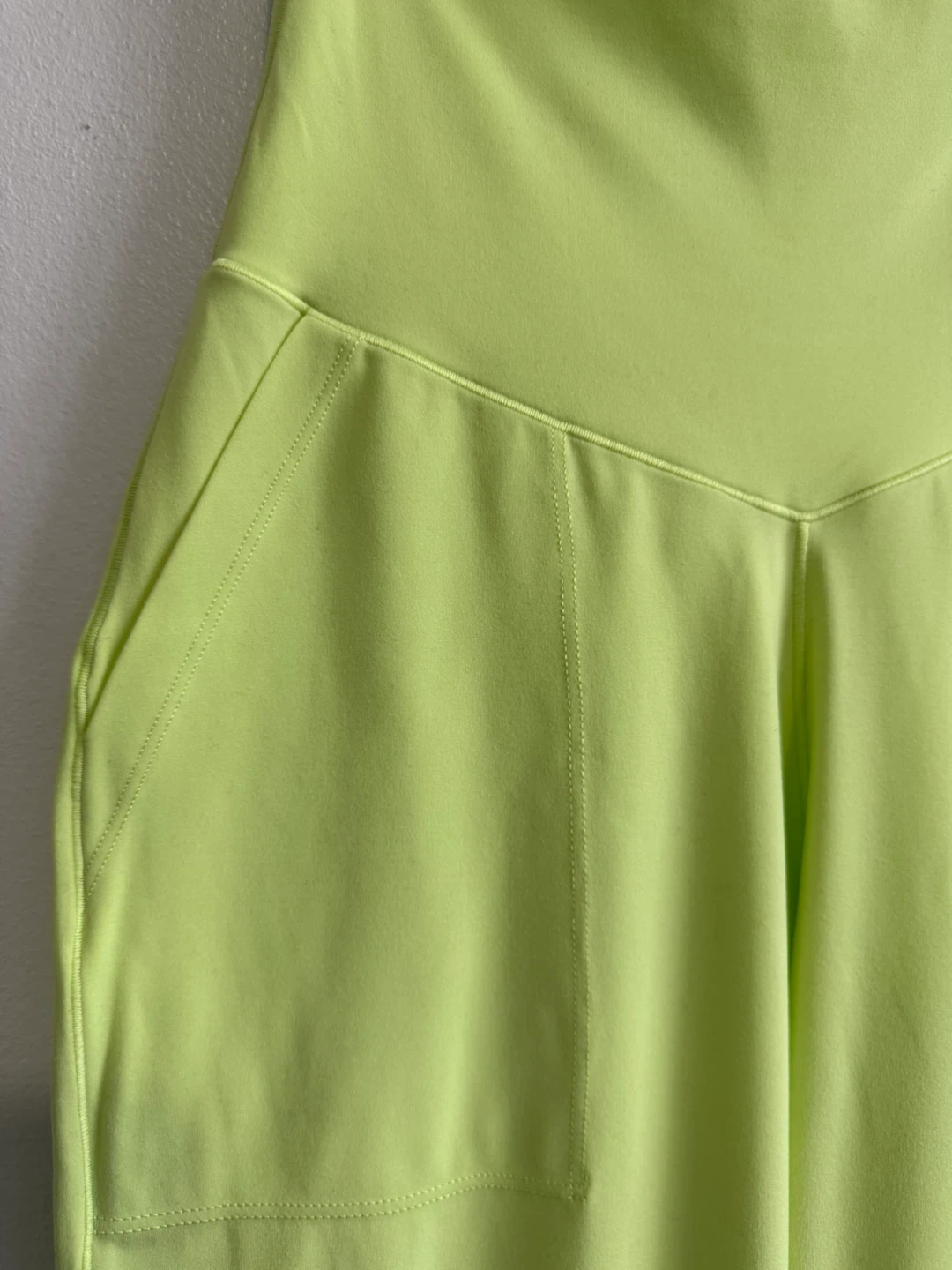 Aerie OFFLINE Chartreuse Joggers - Size XS