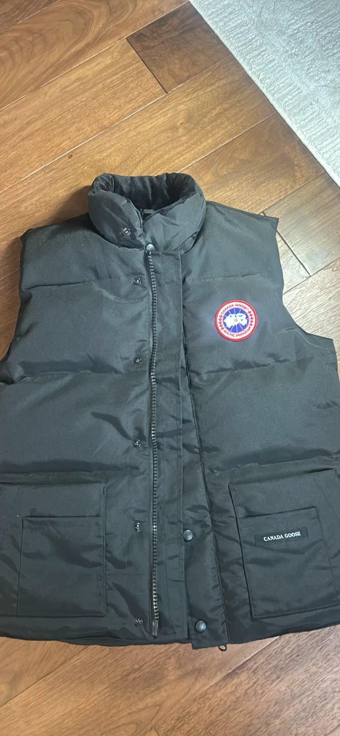Canada Goose Arctic Program Black Vest - photo 4