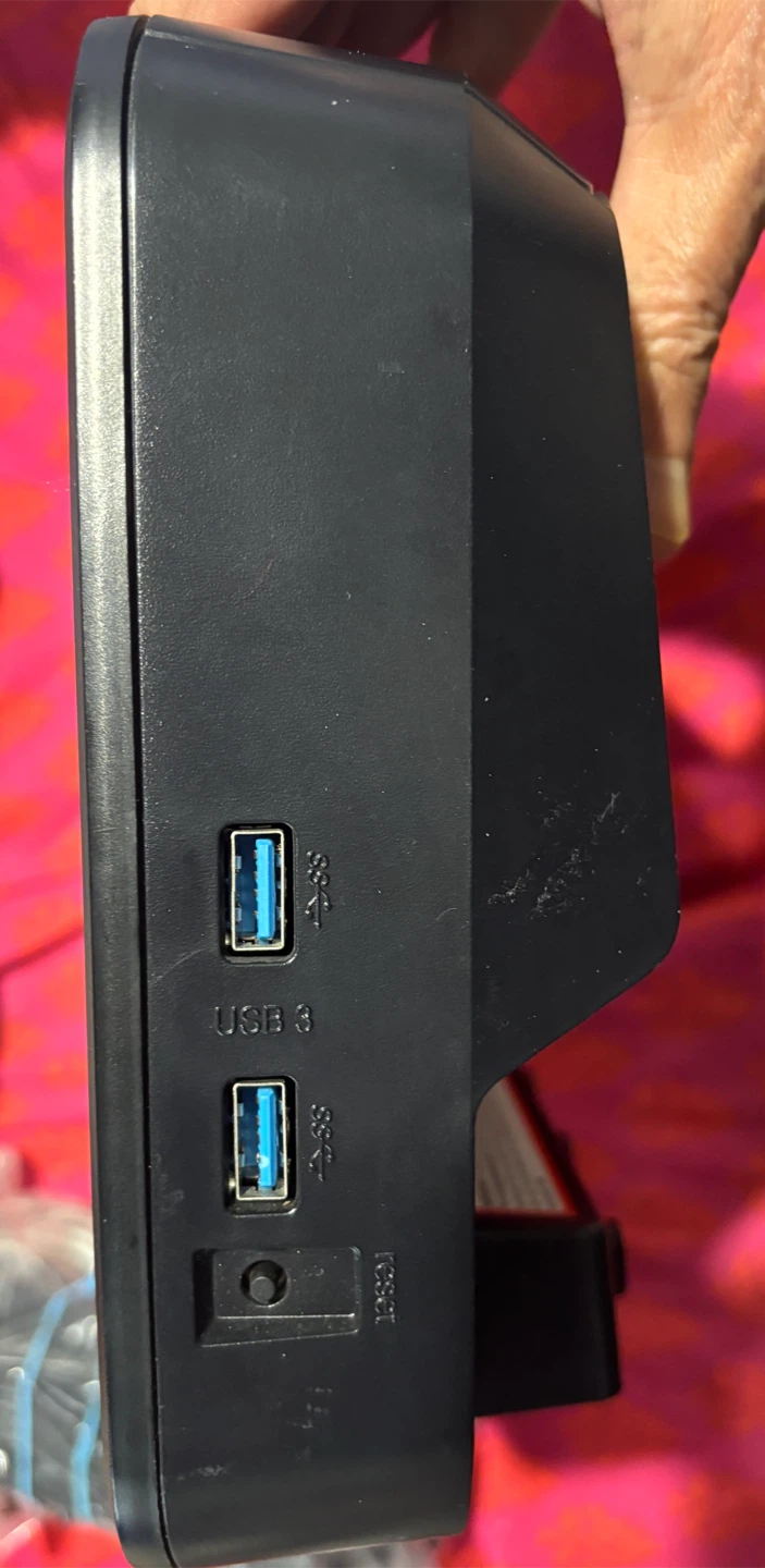 Bell 3000 Modem Router (with charger and cables) - photo 3