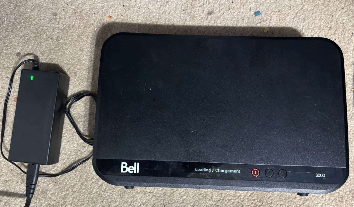 Bell 3000 Modem Router (with charger and cables) - photo 2