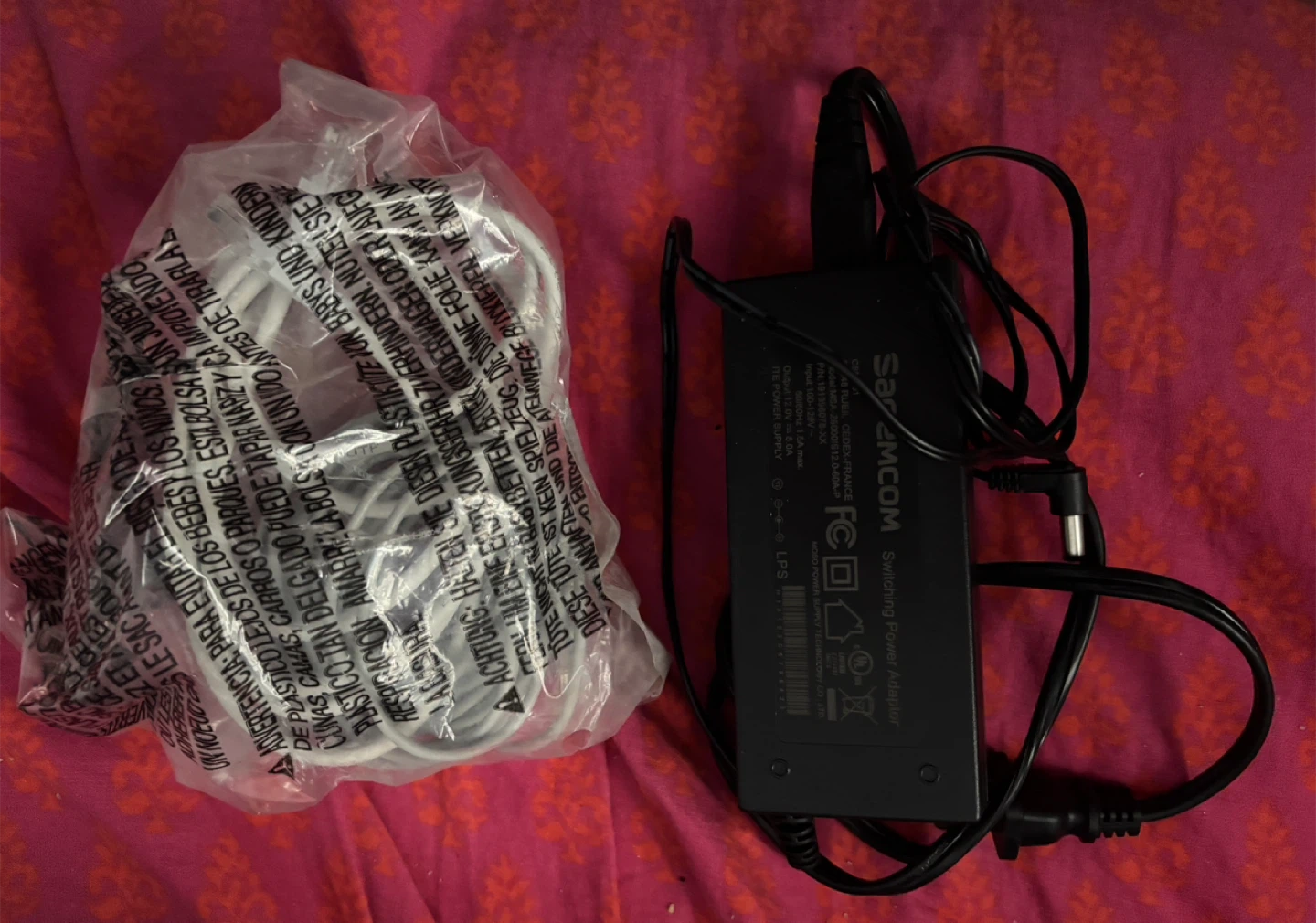 Bell 3000 Modem Router (with charger and cables) - photo 5