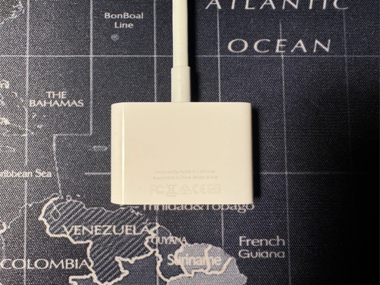 Original Apple Lightning to HDMI Adapter - photo 2