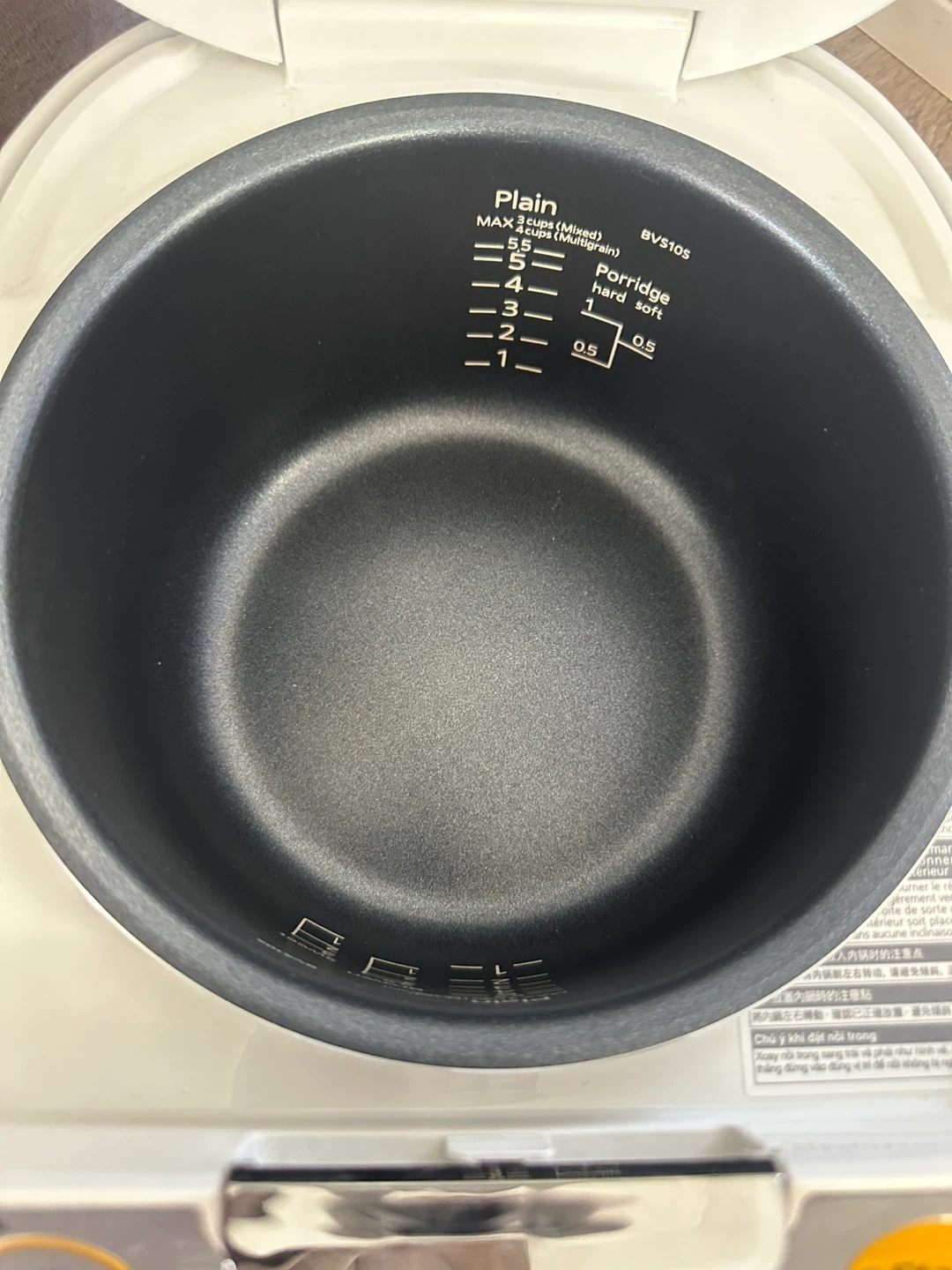 Tiger JBV-S10U 5.5 Cup Rice Cooker - photo 3