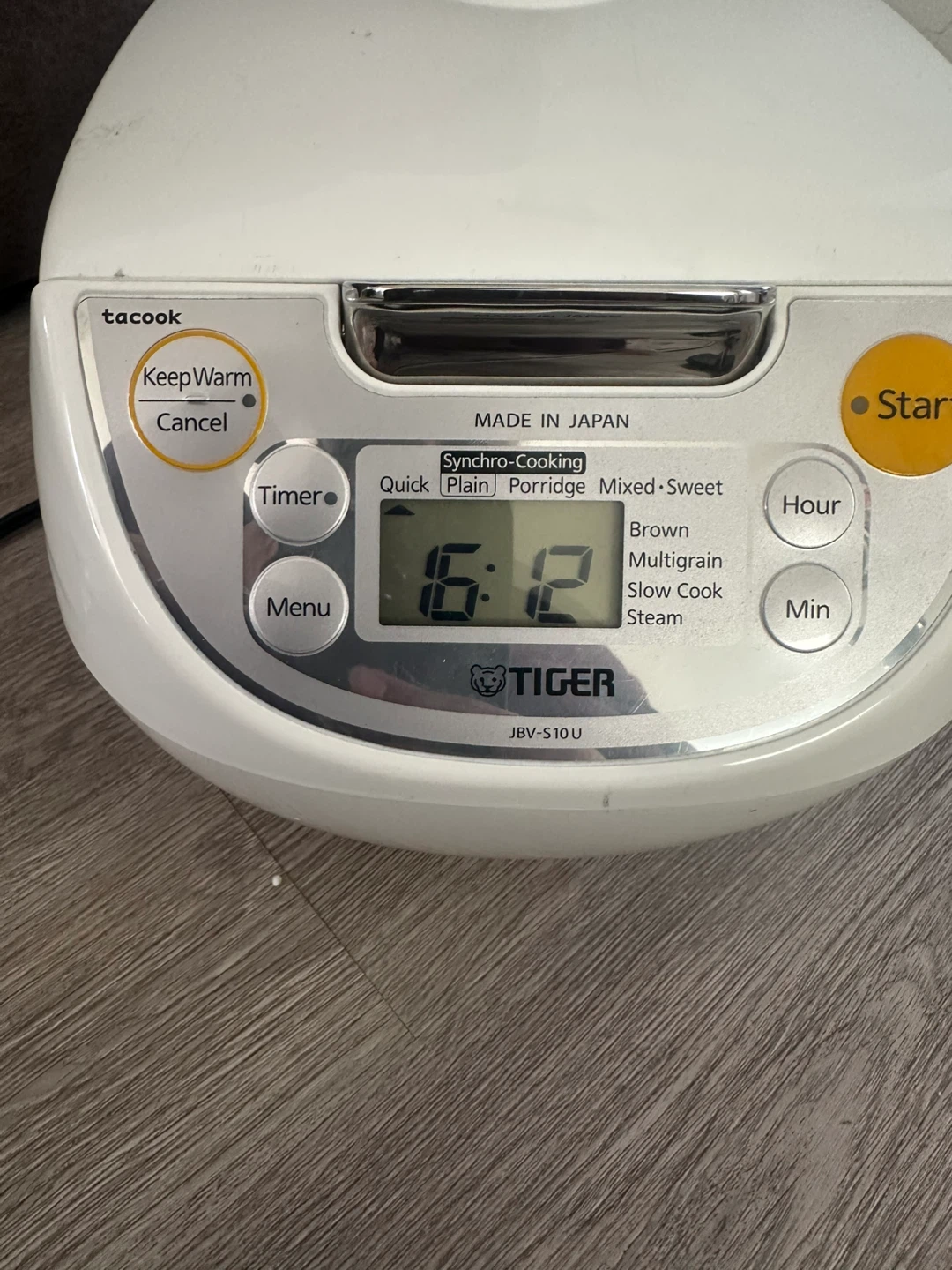 Tiger JBV-S10U 5.5 Cup Rice Cooker - photo 2