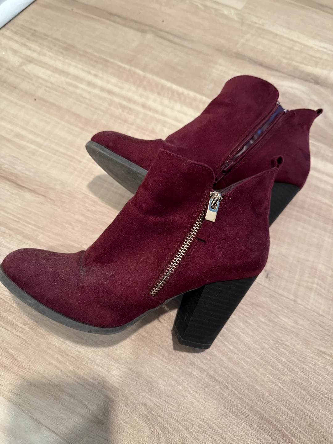 Burgundy Ankle Boots with Zipper Detail - photo 2