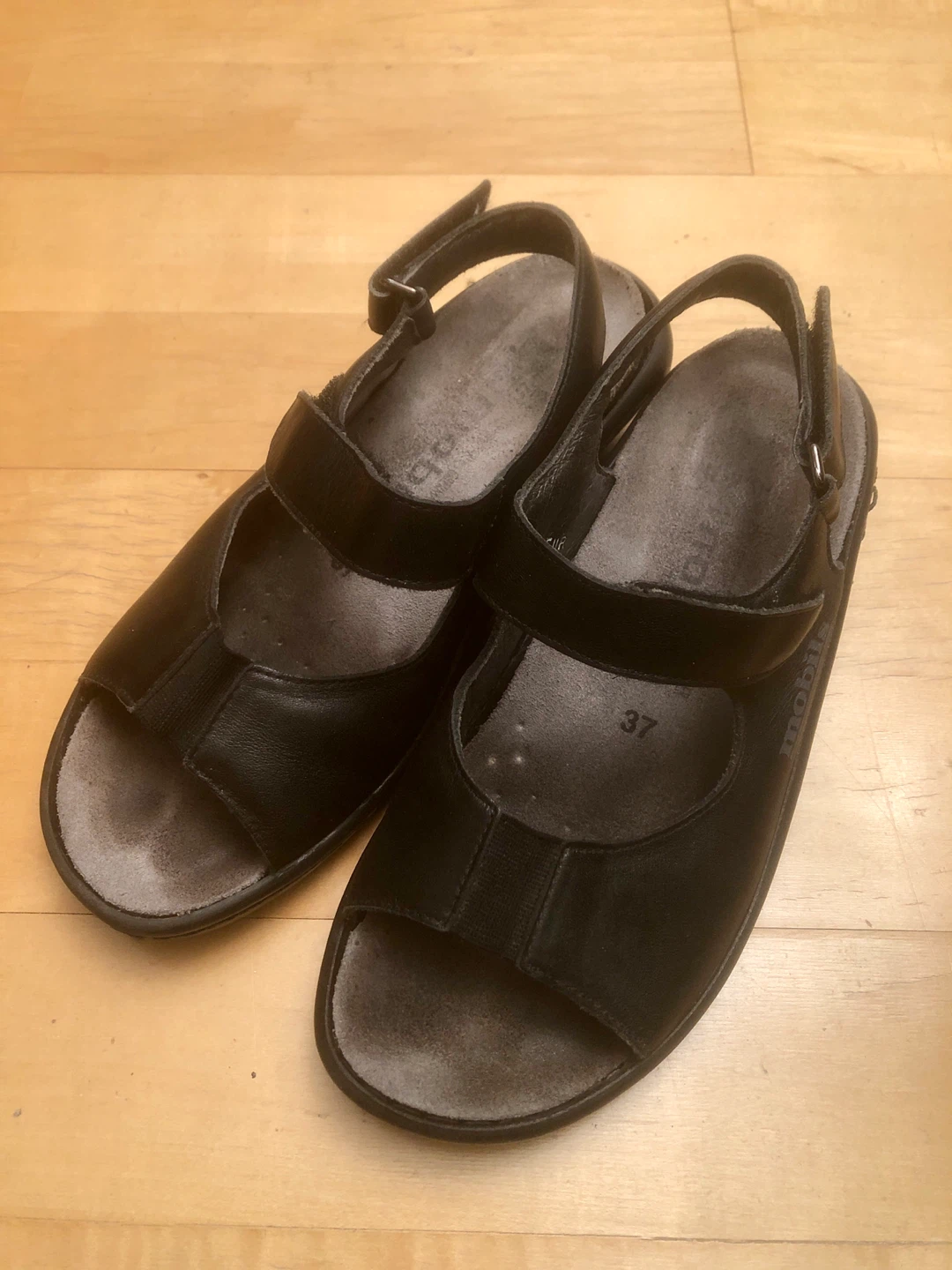 Mephisto Mobils Black Leather Orthotic Compatible Sandals Size 7