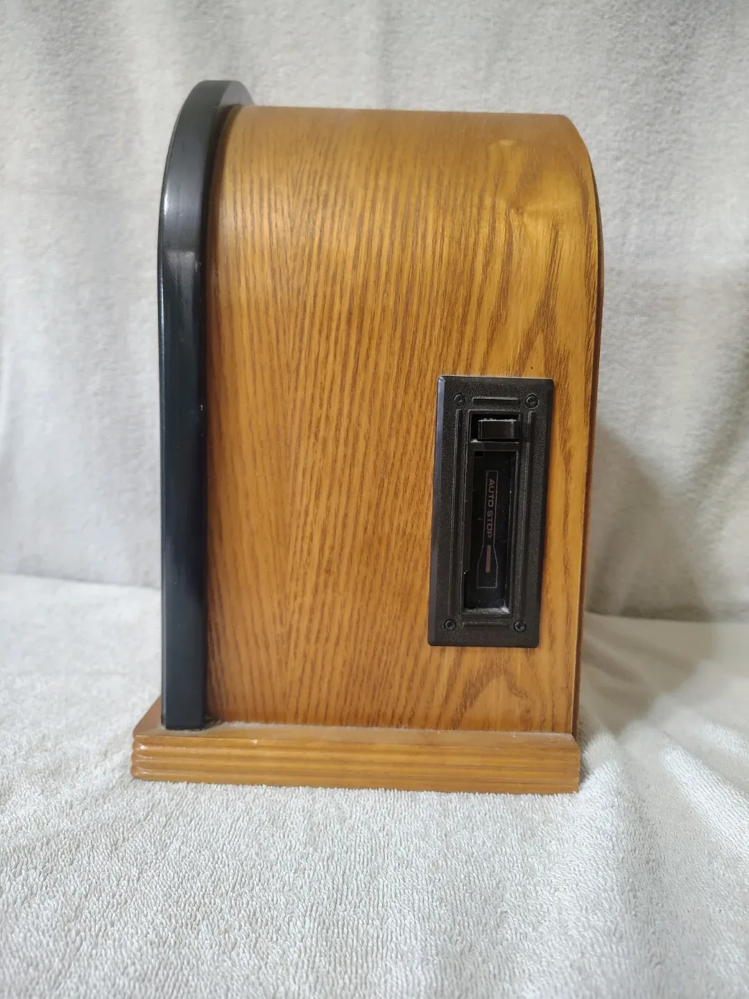 Vintage Style Tabletop Radio image indicator(2)