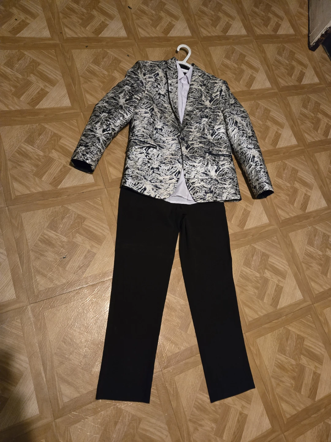 Kids World of USA Suit - Size 12