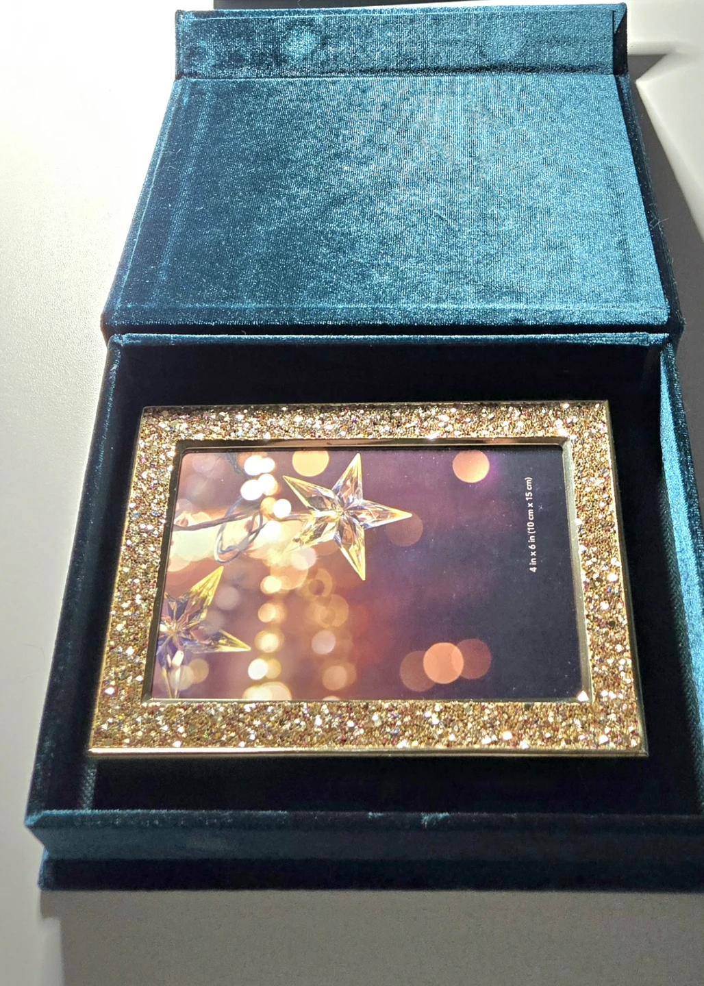 Brand New! Green Velvet box with Gold Sparkle frame