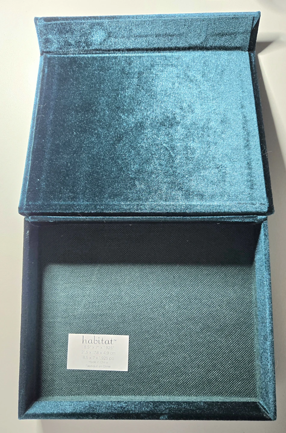 Brand New! Green Velvet box with Gold Sparkle frame - photo 3