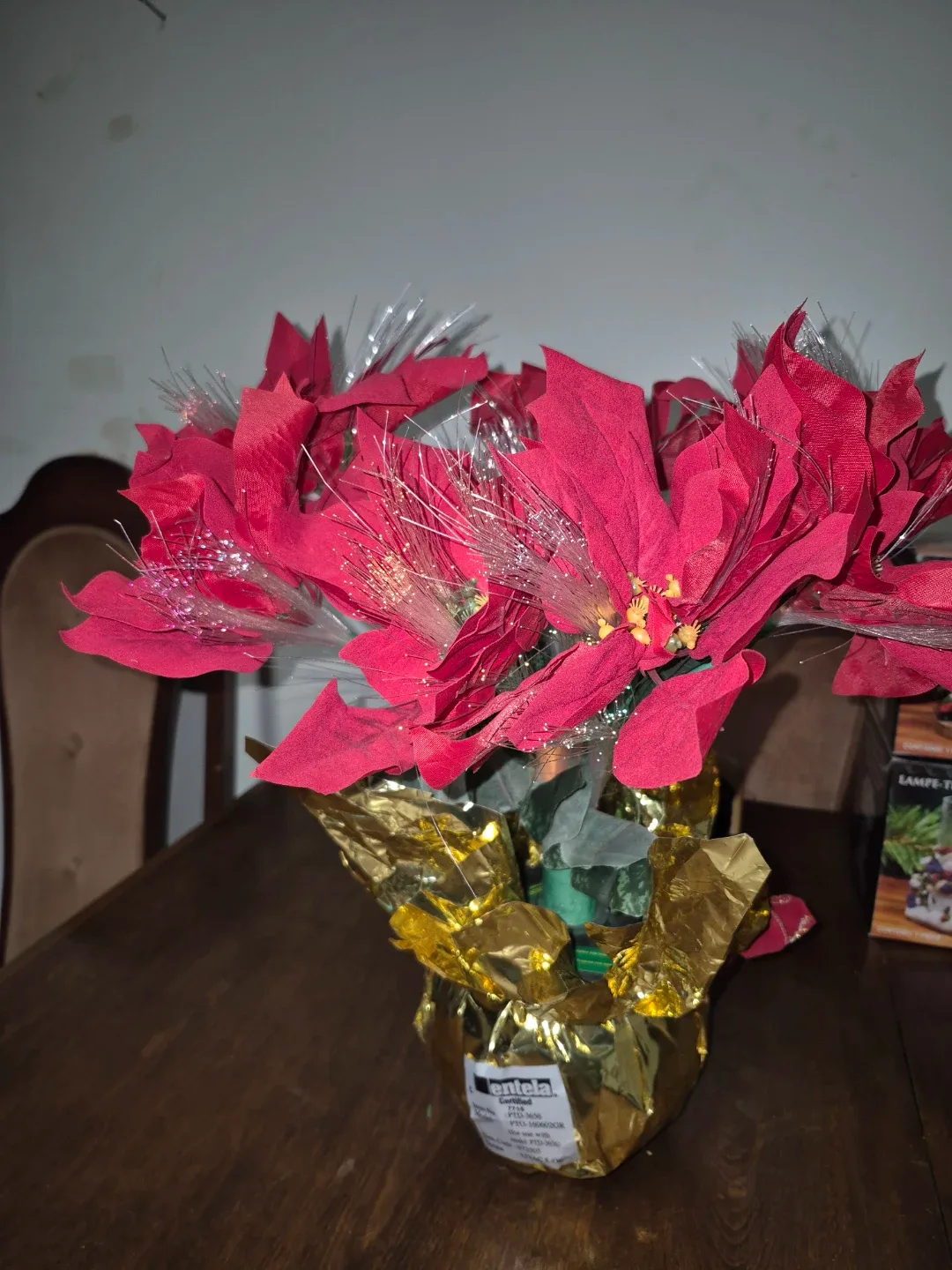 Holiday Joy 16" Fibre Optic Poinsettia image indicator(3)
