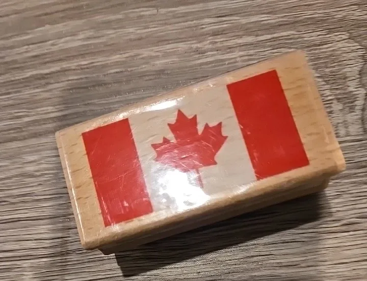 #Cleanout Canadian *NEW* Flag Wooden Block
