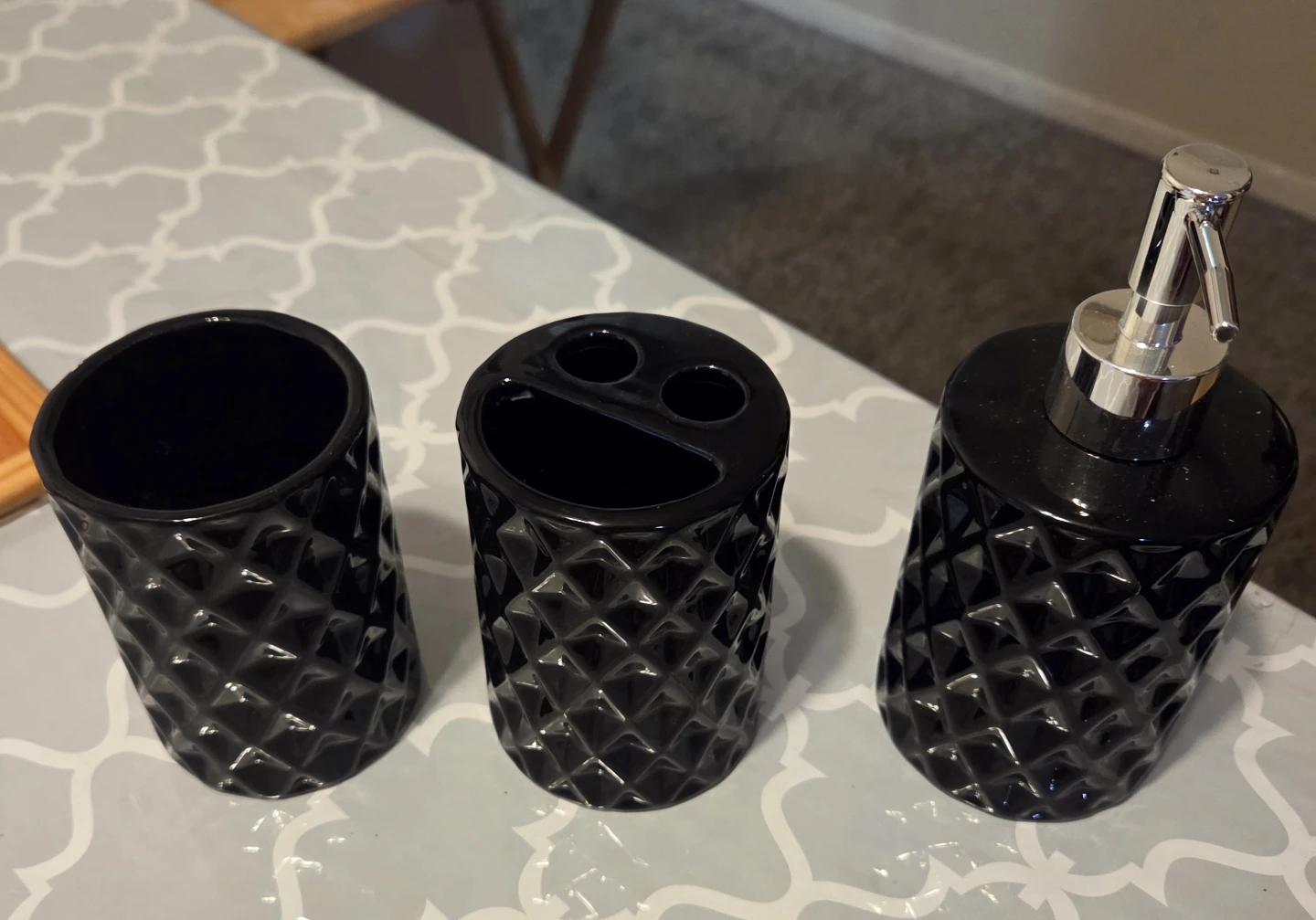Black Bathroom Accessory Set - photo 2