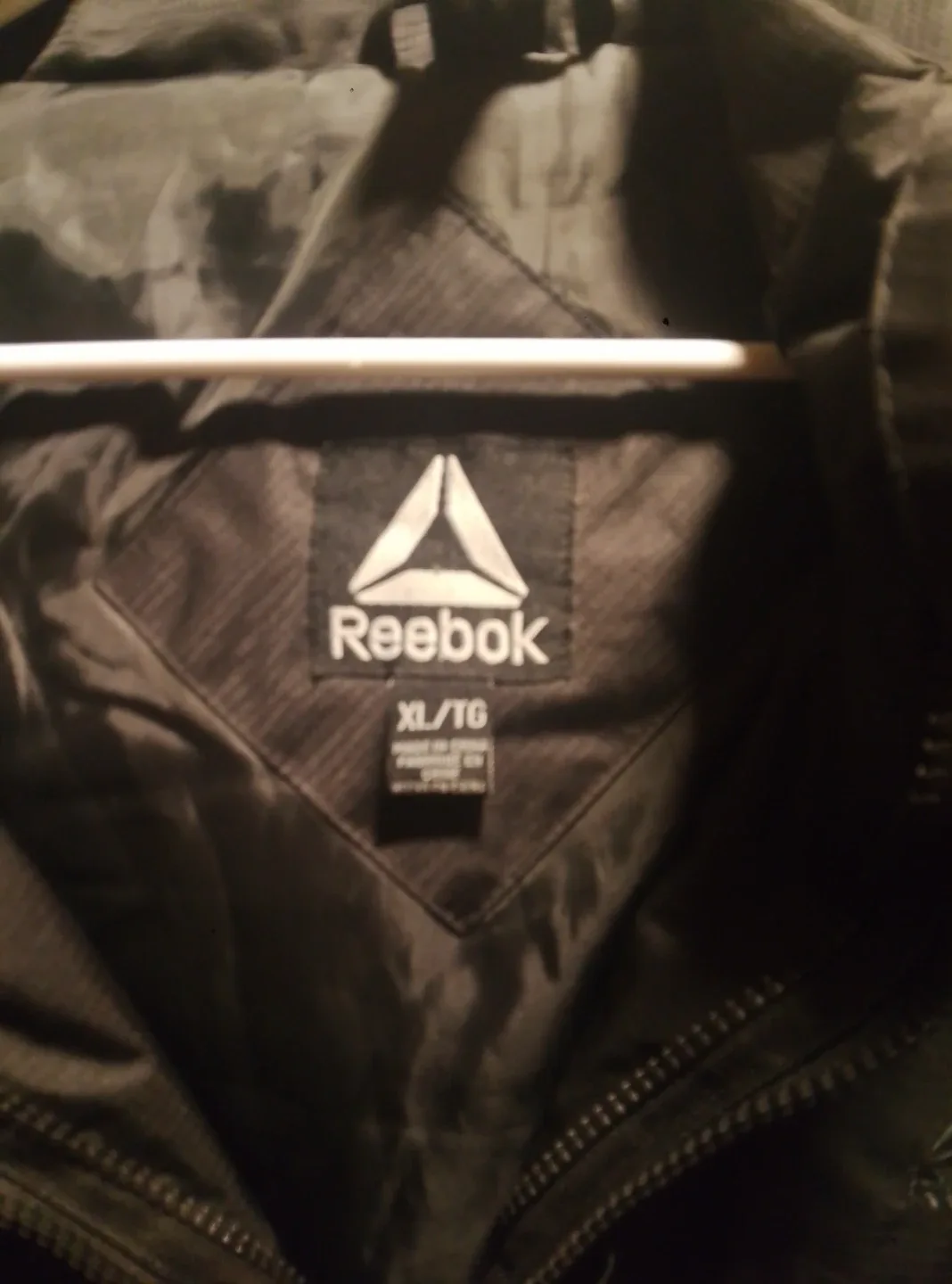 Reebok XL Black Jacket image indicator(2)
