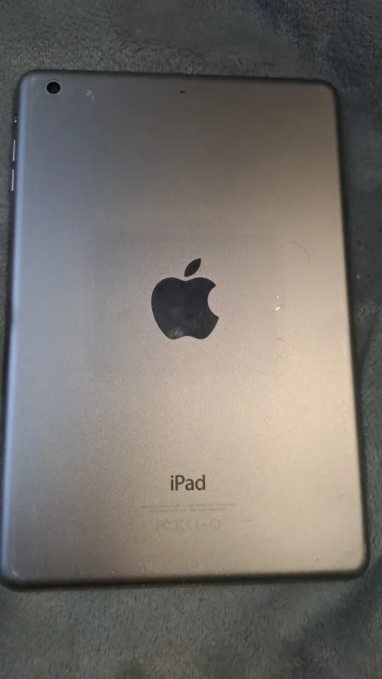 Ipad Mini 2 Fully working with charging cable image indicator(5)