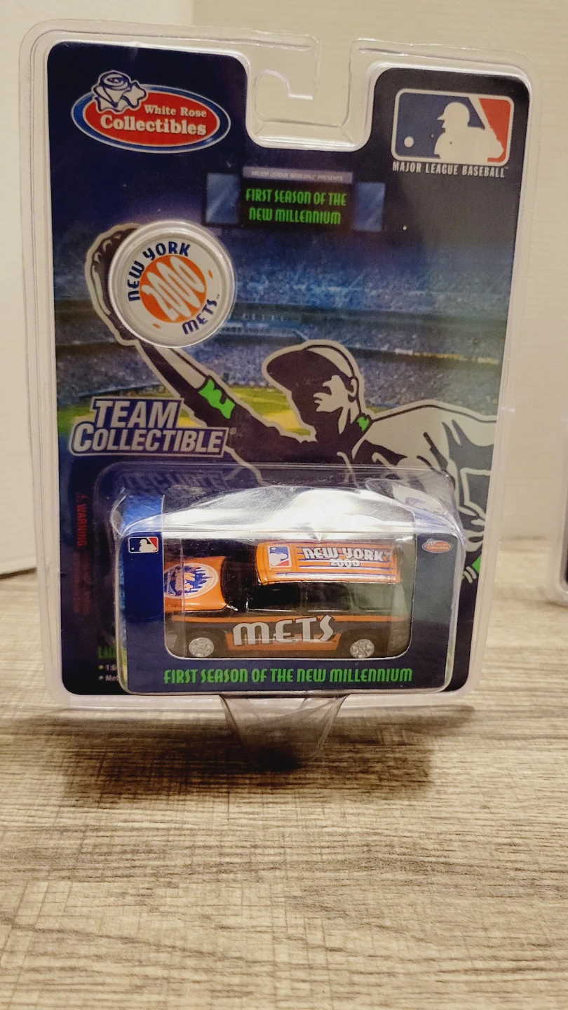 MLB Team Collectibles - Mets & Yankees - 2000 - photo 3