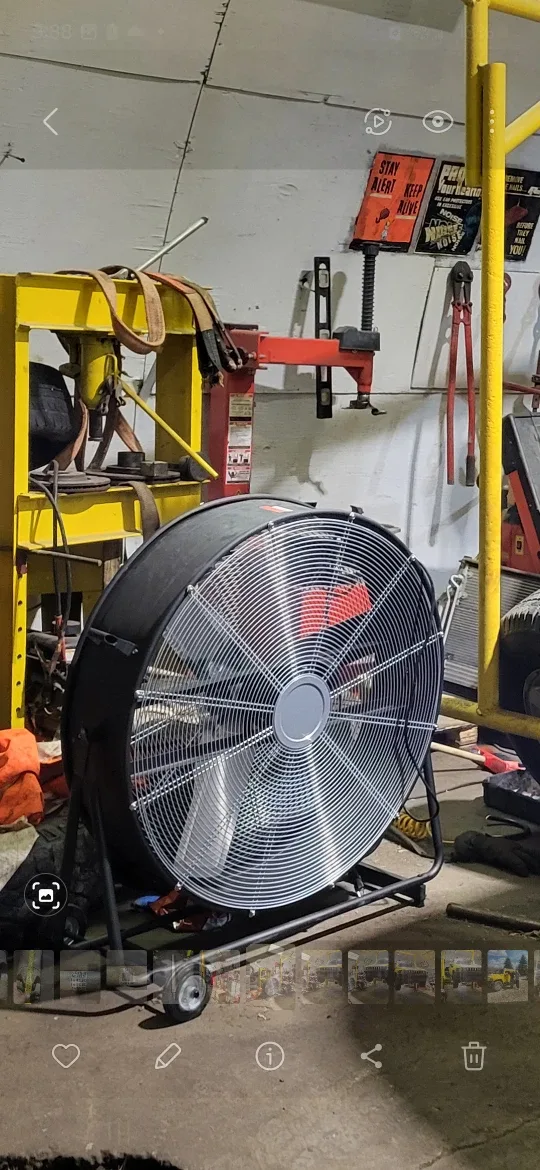 Vehicle hoist 2  post For sale 2800 image indicator(4)