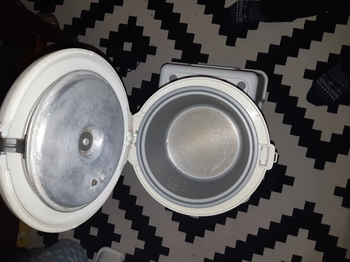 Tiger Rice Cooker 5.5 cups #cleanout image indicator(4)