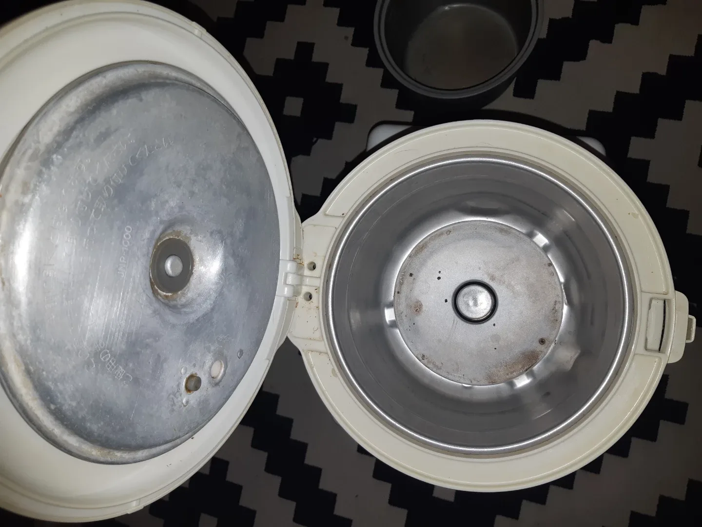 Tiger Rice Cooker 5.5 cups #cleanout image indicator(5)