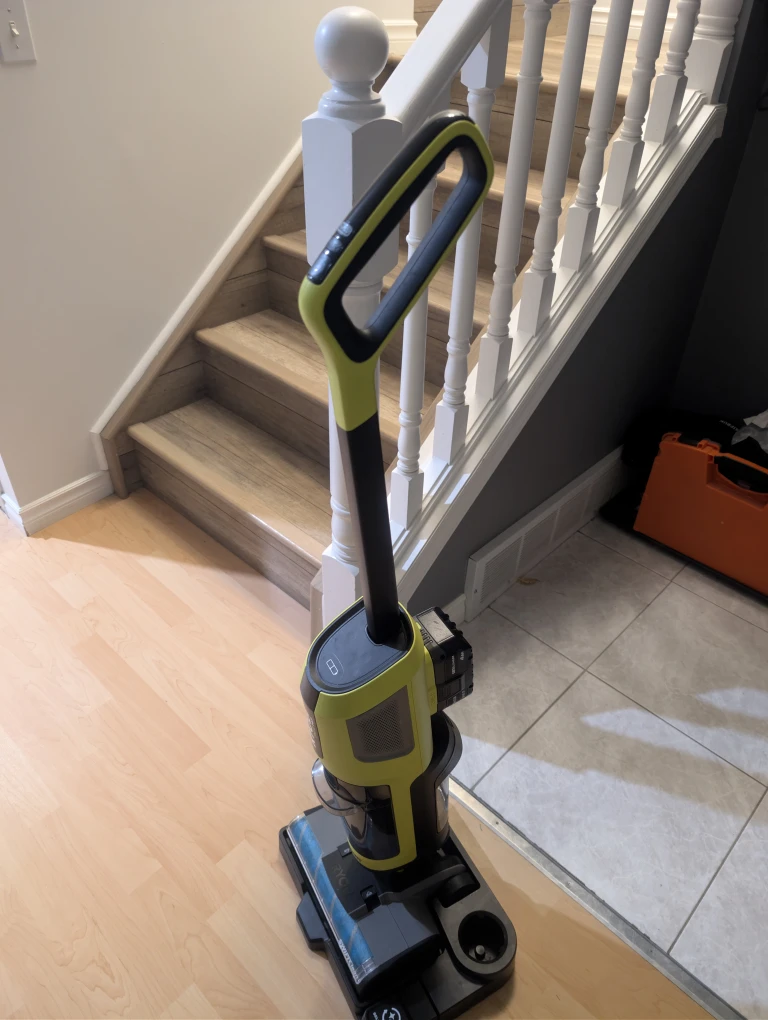 RYOBI 18V ONE+ HP Cordless SWIFTClean Wet/Dry Stick Vacuum - photo 3
