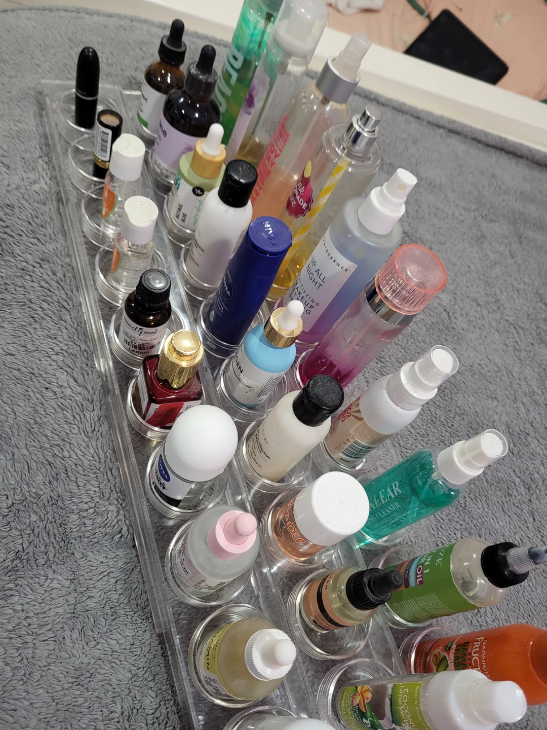 Acrylic Makeup & Skincare Organizer - photo 2