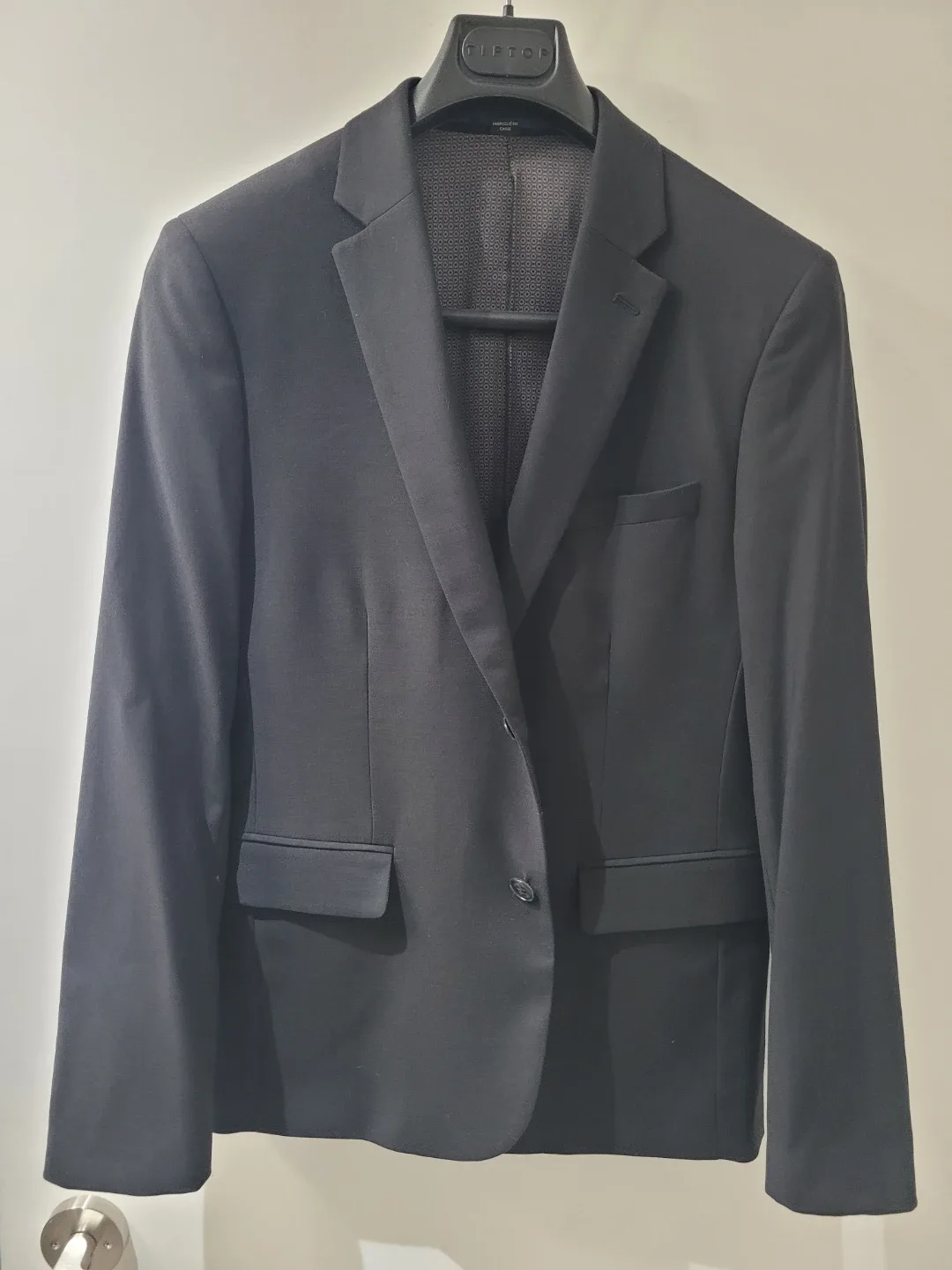 [RW&CO] 2 Men's Tailored Fit Black & Gray Blazers - Size 40R