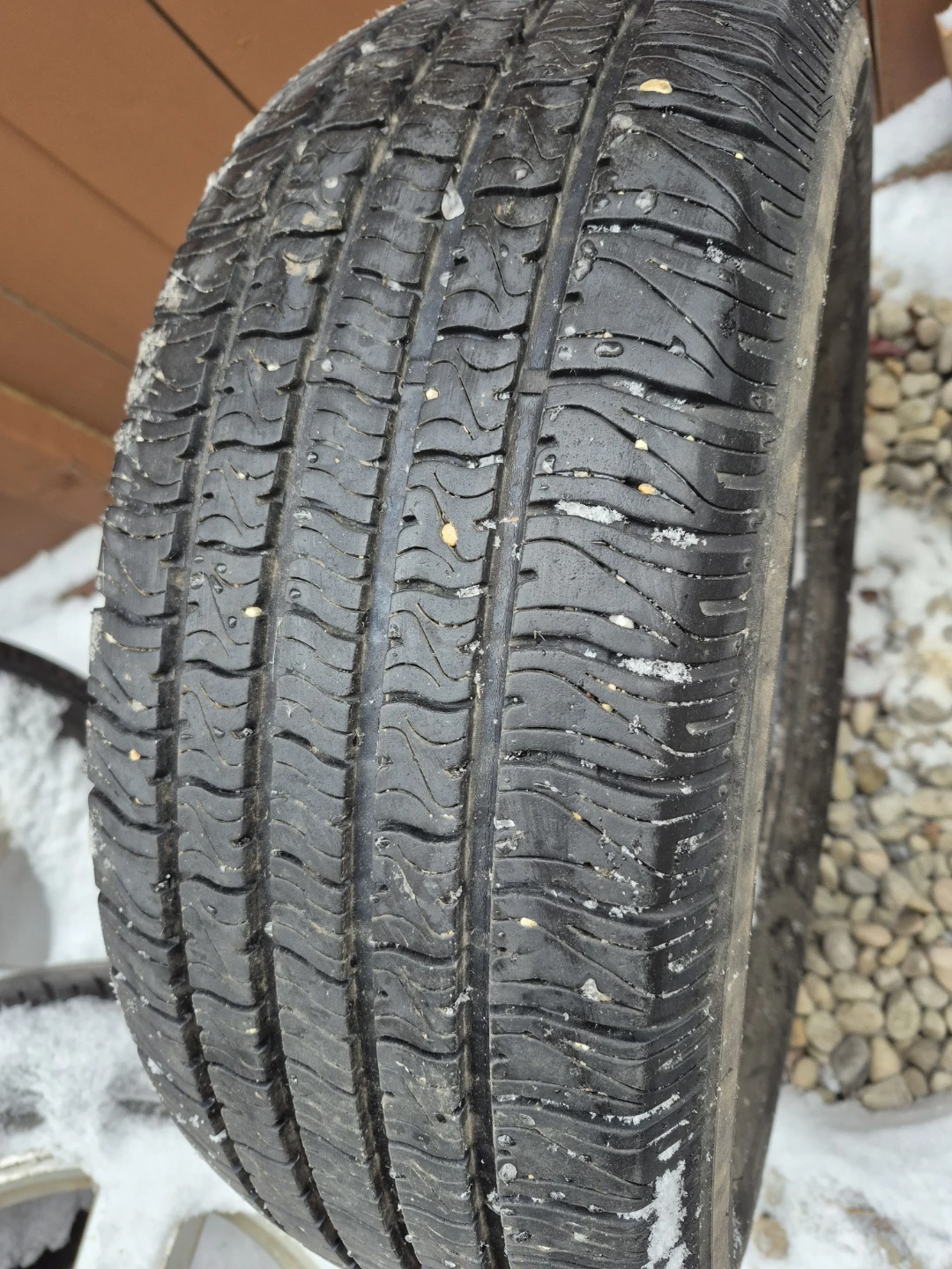225/65R16 Tire - photo 2