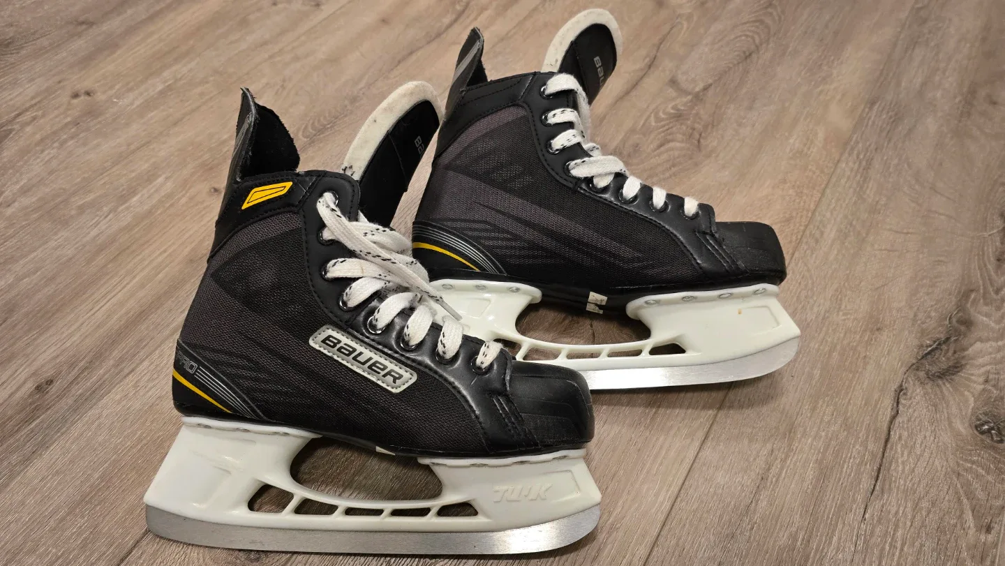 Bauer Supreme Pro Ice Skates - Size 5R  US 6 EUR38.5