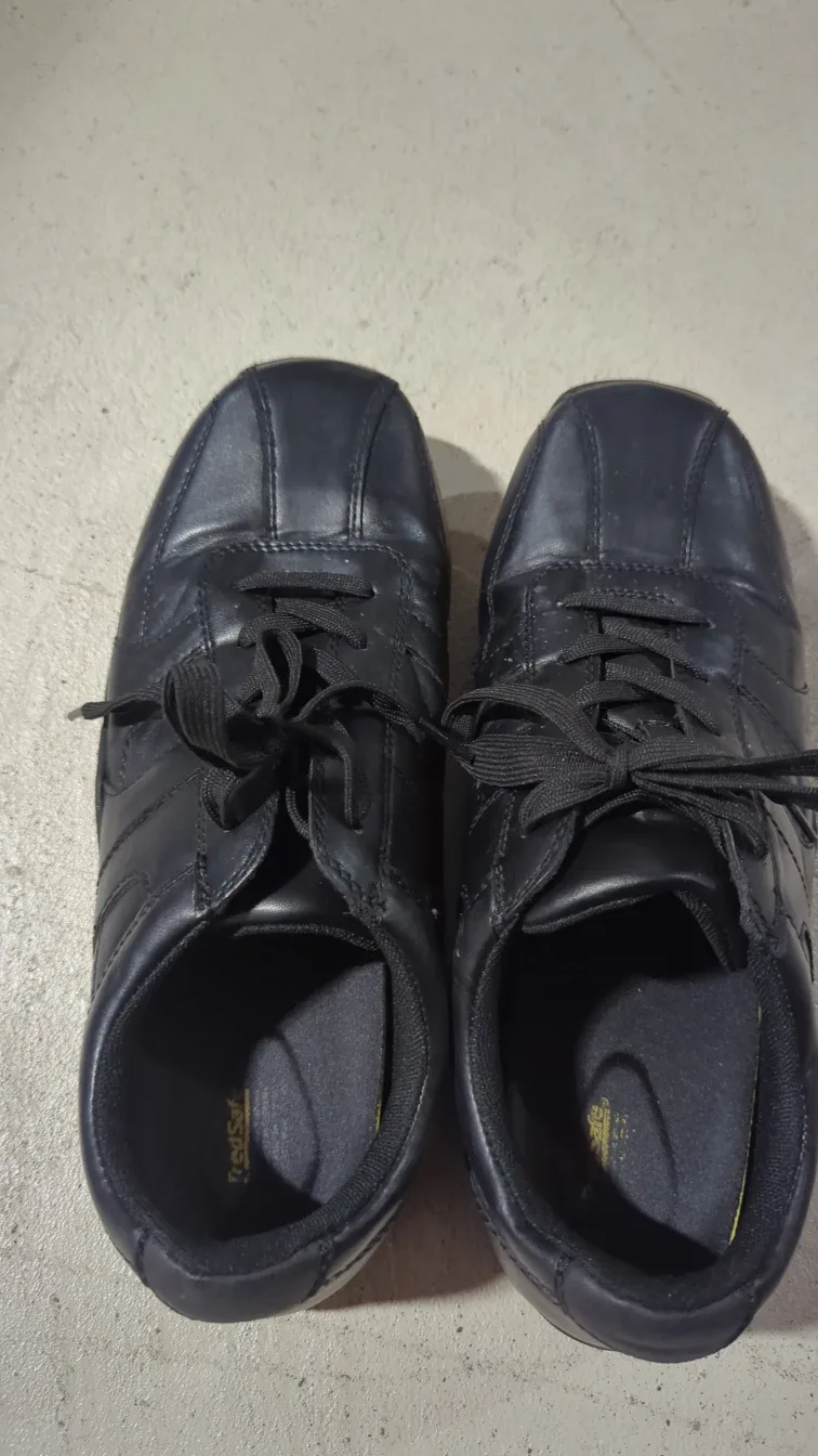 Anti slip RedSafe Shoes