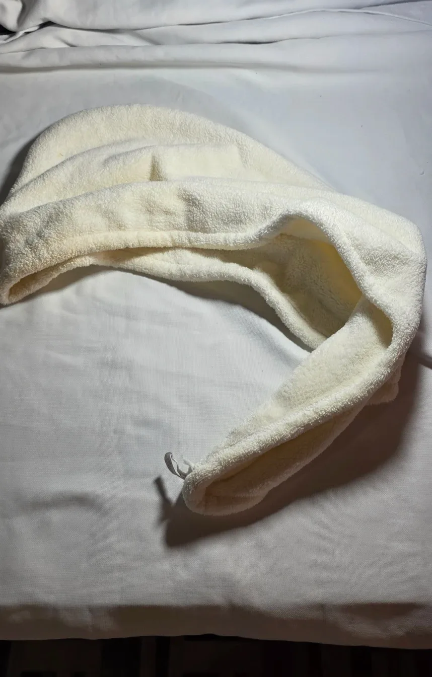 Blue & White Towel Set image indicator(4)