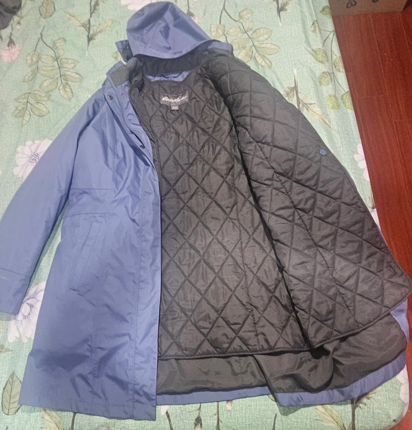 Eddie Bauer WeatherEdge Blue  Coat image indicator(5)