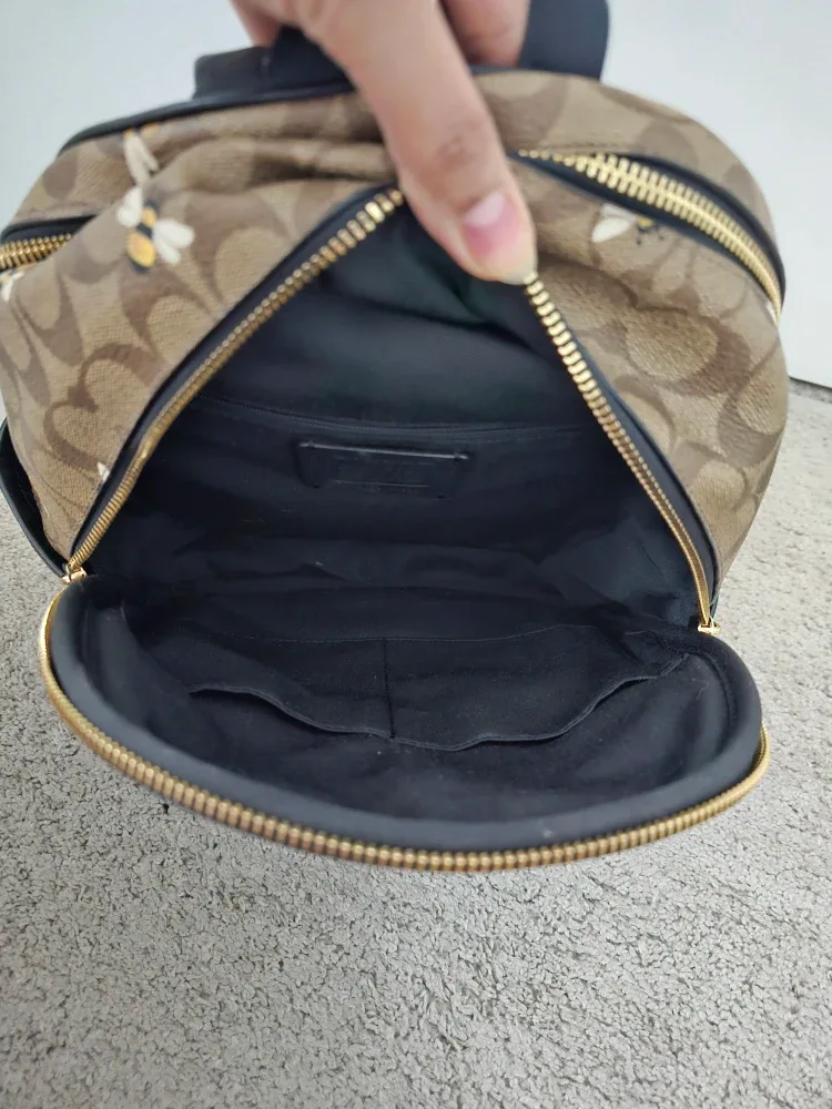 Authentic Coach Backpack with Bee Design image indicator(5)