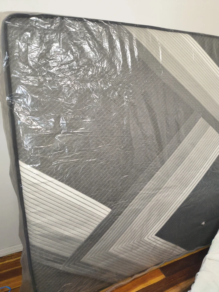 DISHUO Furniture Mattress - 76in x 80in - photo 2