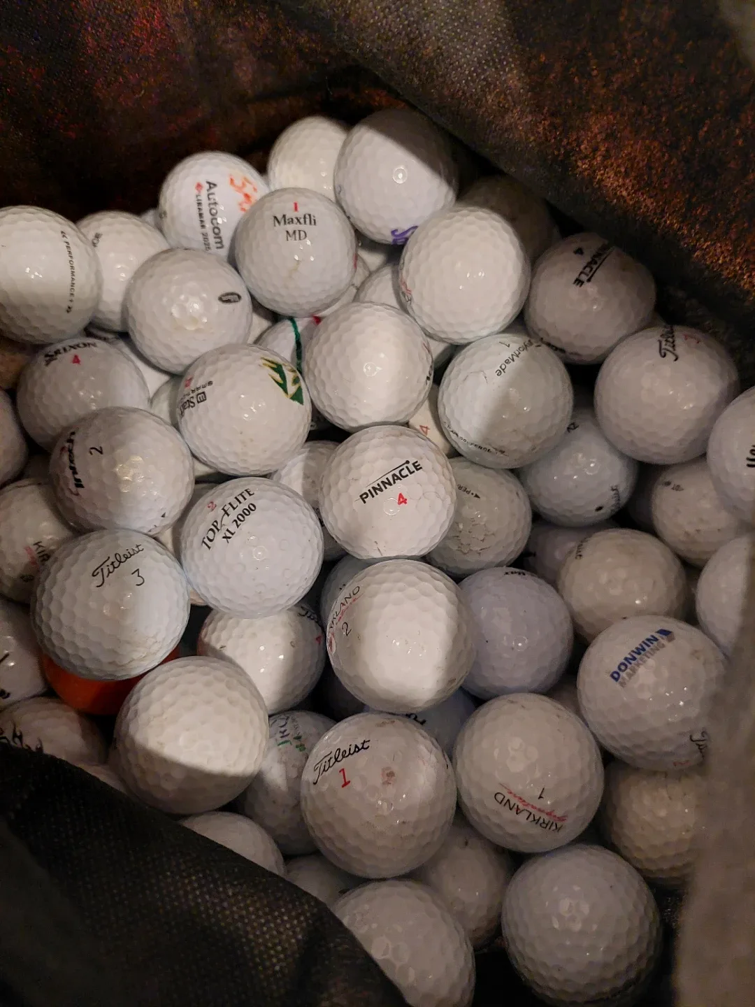 Mixed Golf Balls - Titleist, Pinnacle, Srixon