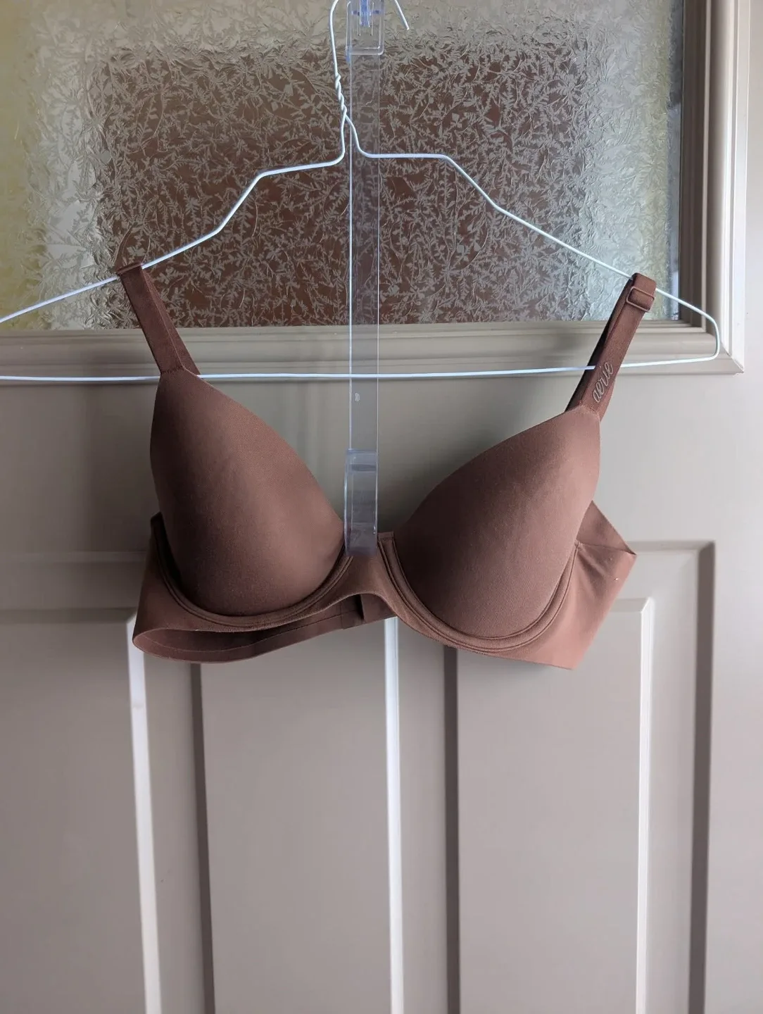 BNWOT Womens sz 34B bra