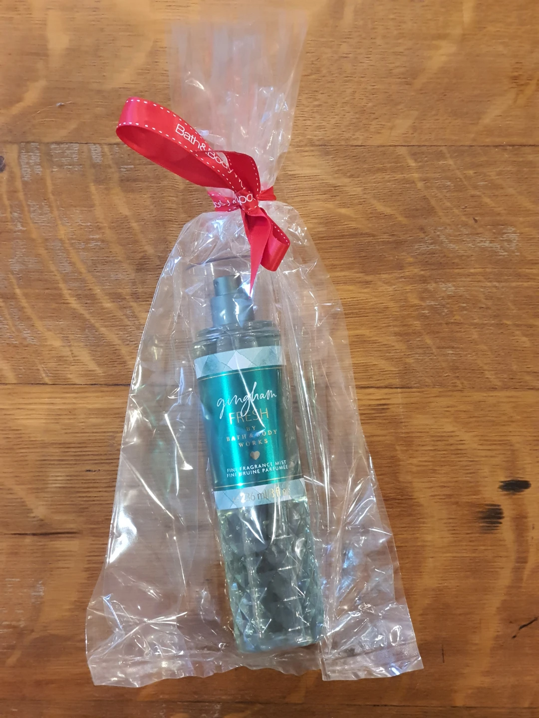 Bath and Body Works - Gingham Fresh (Brand new & Sealed)
