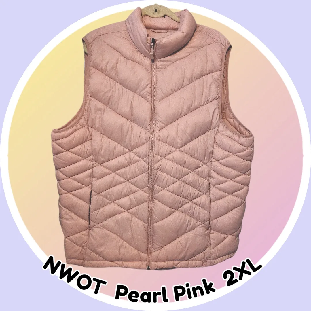 #Cleanout NWT 2X Packable Quilted Vest 2 Zip & 2 Inside Pockets image indicator(4)
