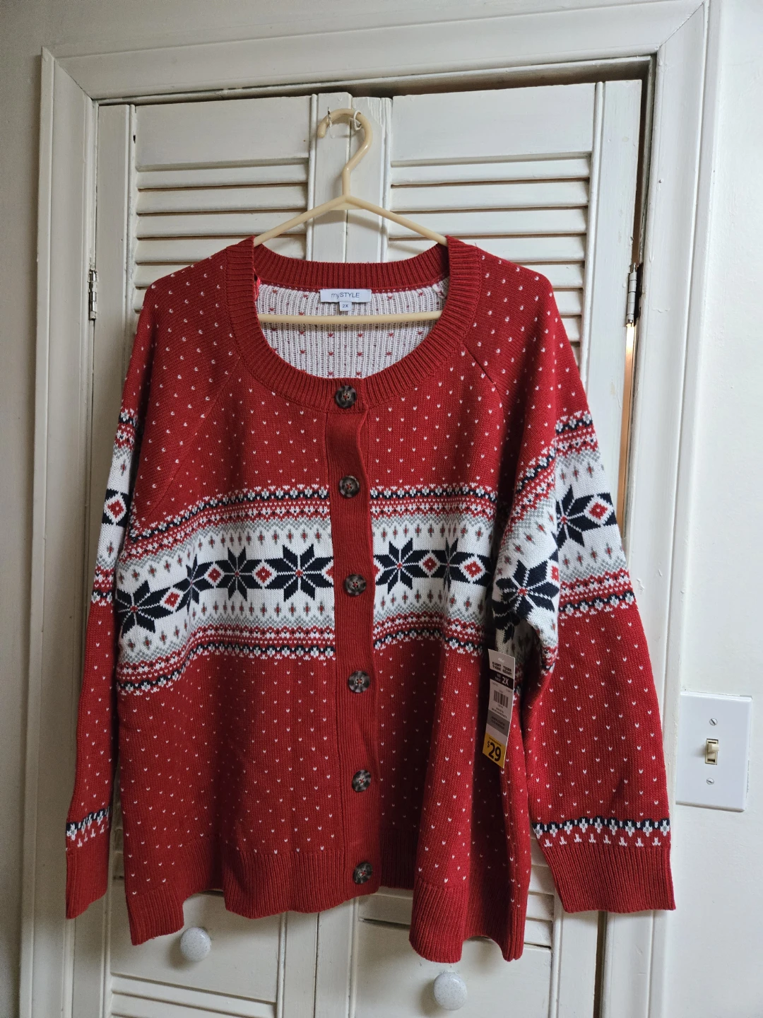 Giant Tiger 2X Cardigan